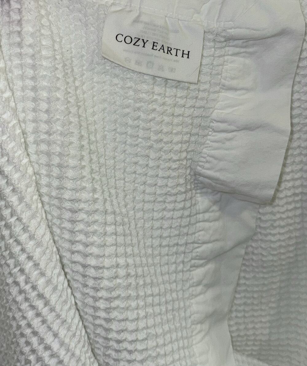 Cozy Earth White KING Size Waffle Blanket